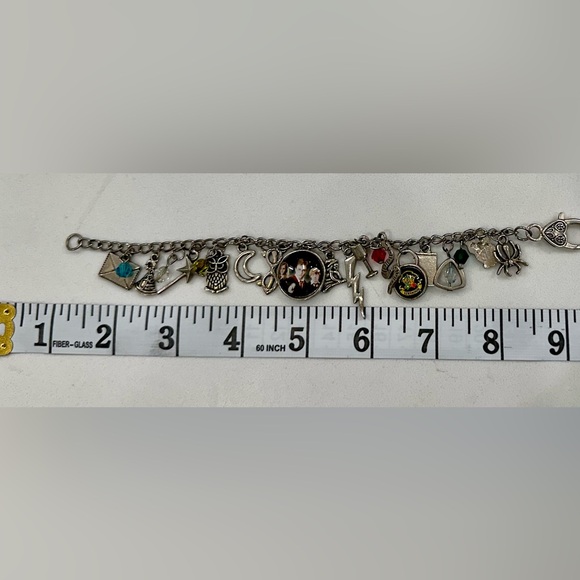 Harry Potter Charm Bracelet - Horcrux - Owl - Snake - Sorting Hat - EUC - Picture 14 of 15